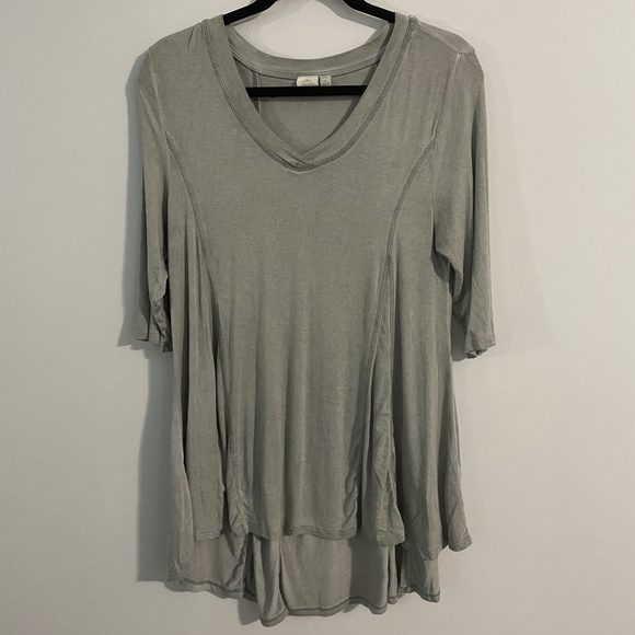 5 for $20: Saint Tropez West shirt - Picture 1 of 8